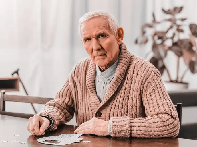 Patologías más comunes en el adulto mayor: Demencia/Alzheimer